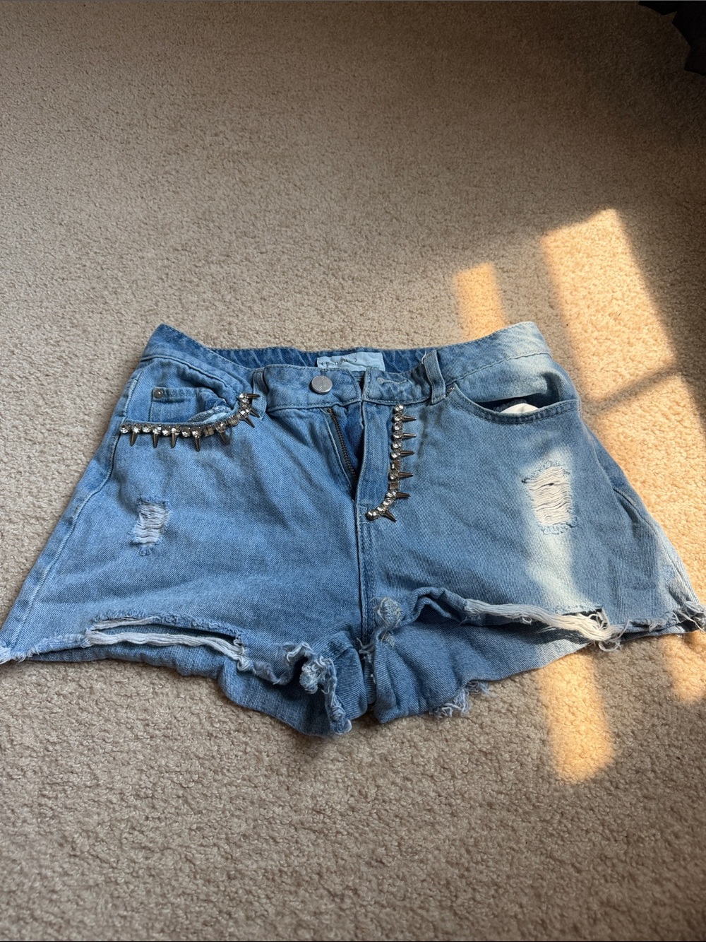 Light Blue Distressed Denim Shorts with Stud Embellishment